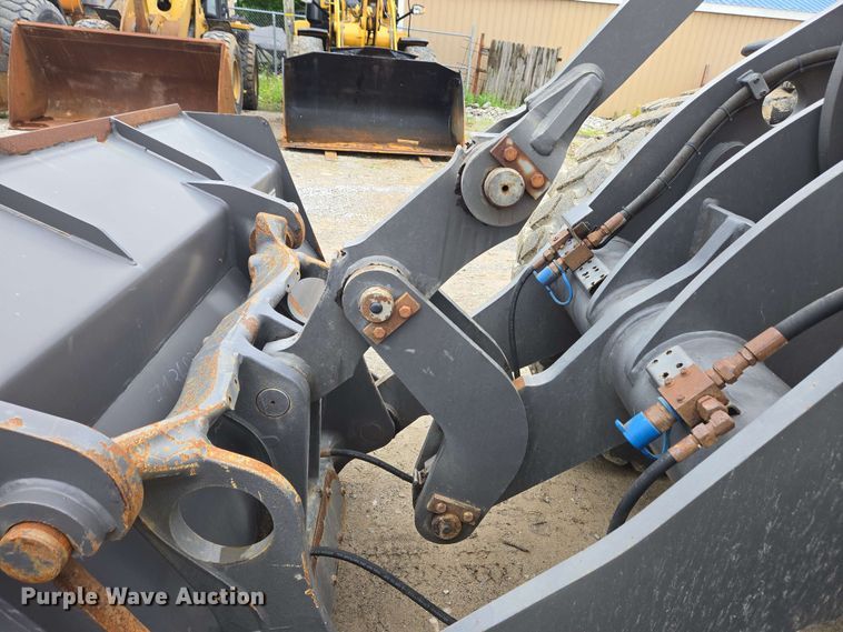 image for item EC4210 2016 Volvo L45H wheel loader