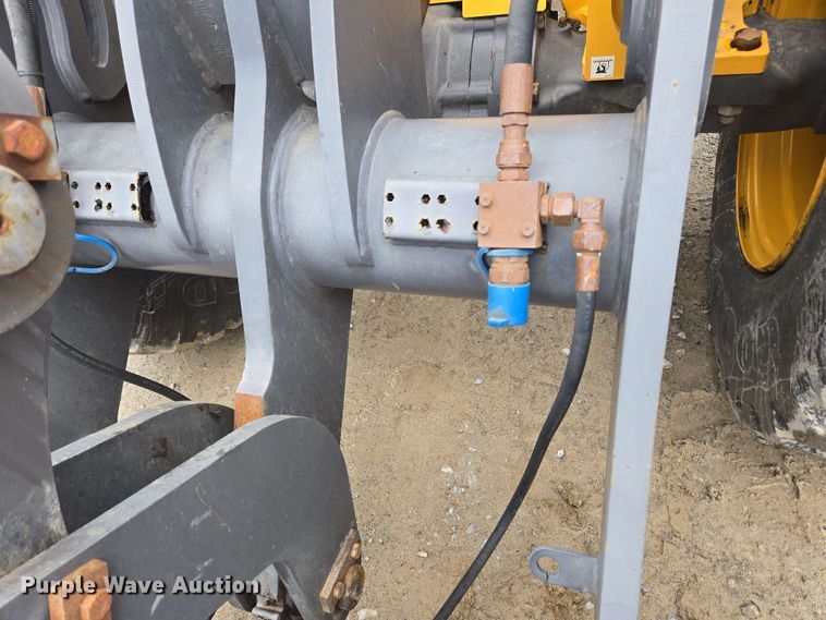 image for item EC4210 2016 Volvo L45H wheel loader