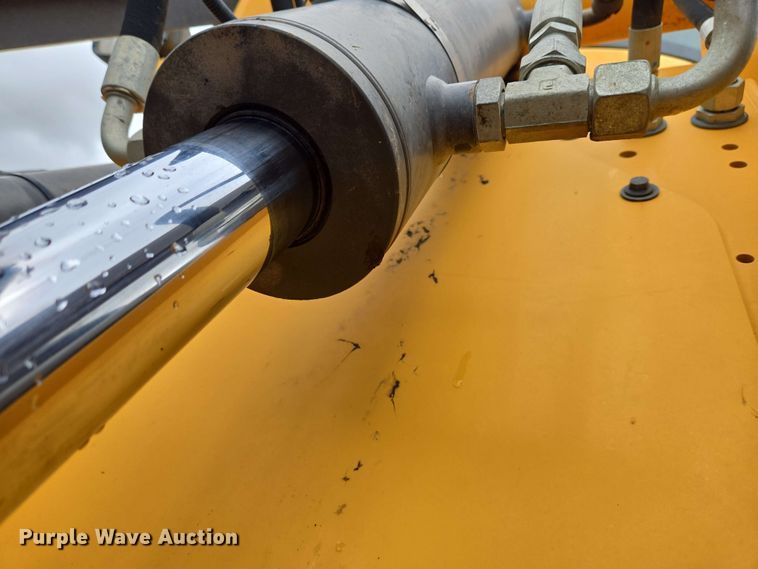 image for item EC4210 2016 Volvo L45H wheel loader