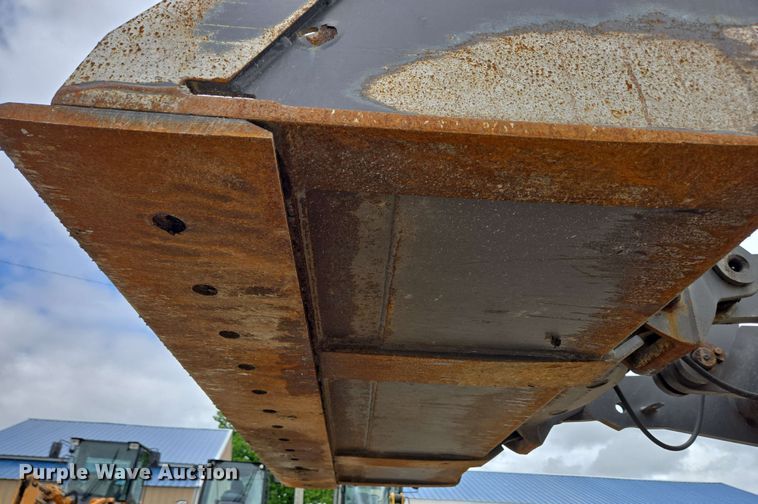 image for item EC4210 2016 Volvo L45H wheel loader