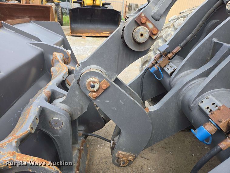 image for item EC4210 2016 Volvo L45H wheel loader