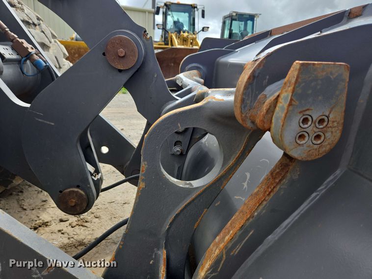 image for item EC4210 2016 Volvo L45H wheel loader