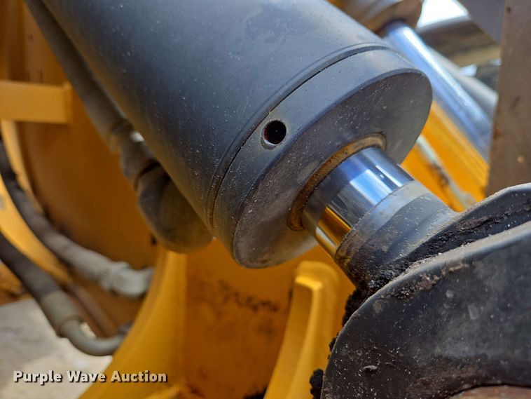 image for item EC4210 2016 Volvo L45H wheel loader