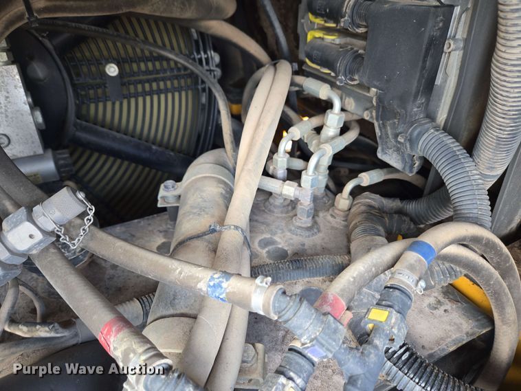 image for item EC4210 2016 Volvo L45H wheel loader