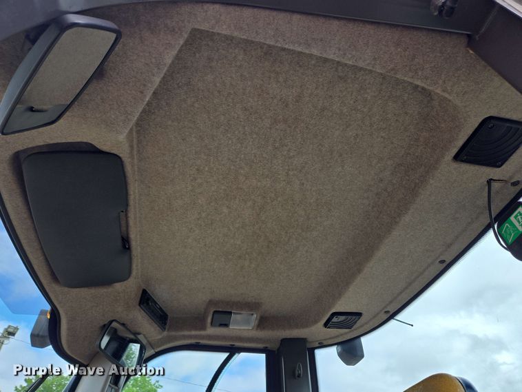 image for item EC4210 2016 Volvo L45H wheel loader