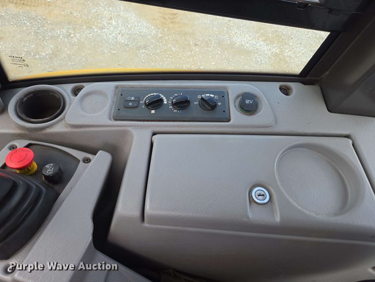 image for item EC4210 2016 Volvo L45H wheel loader