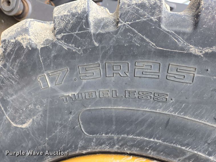 image for item EC4210 2016 Volvo L45H wheel loader