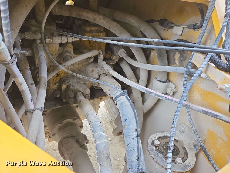 image for item EC4211 2012 Caterpillar 972K wheel loader