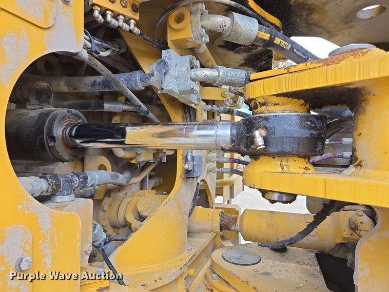 image for item EC4211 2012 Caterpillar 972K wheel loader