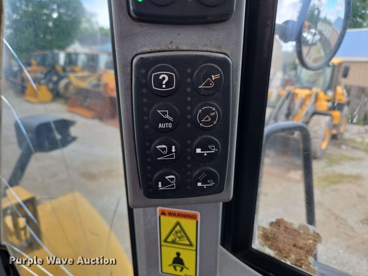 image for item EC4211 2012 Caterpillar 972K wheel loader