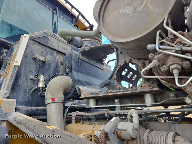 image for item EC4211 2012 Caterpillar 972K wheel loader