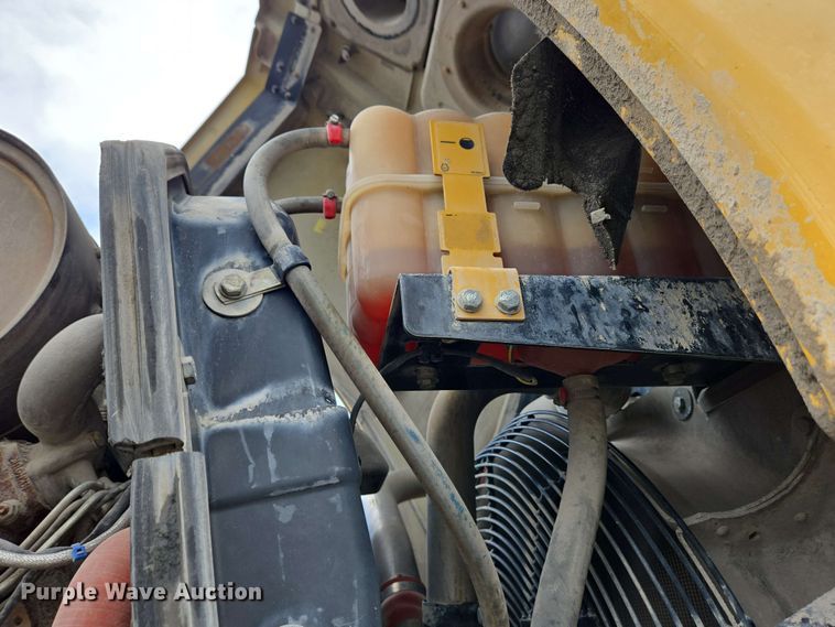 image for item EC4211 2012 Caterpillar 972K wheel loader