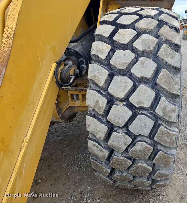 image for item EC4211 2012 Caterpillar 972K wheel loader