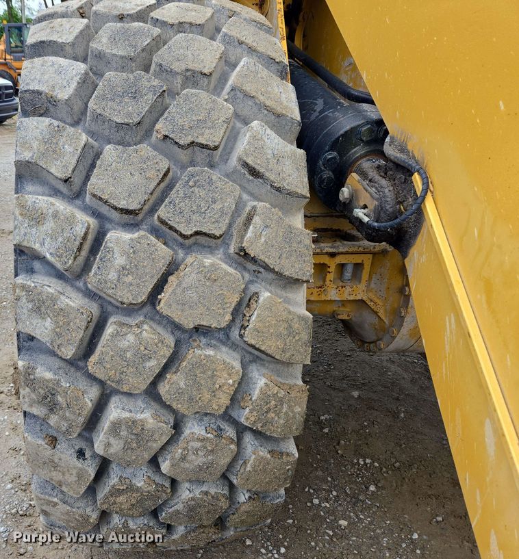 image for item EC4211 2012 Caterpillar 972K wheel loader