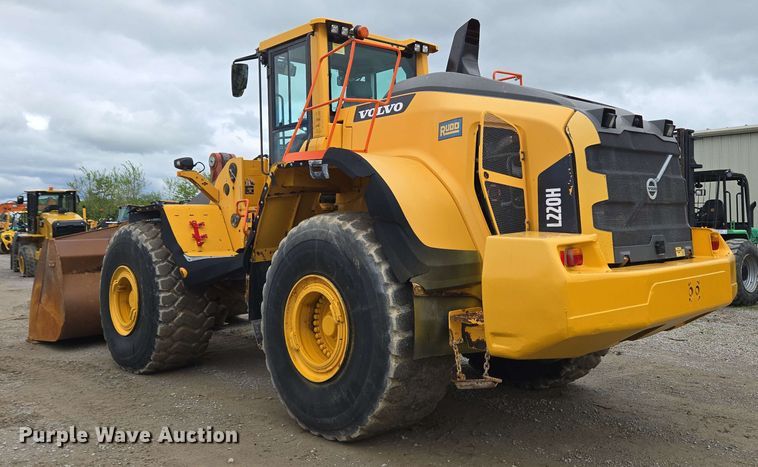 image for item EC4212 2018 Volvo L220H wheel loader
