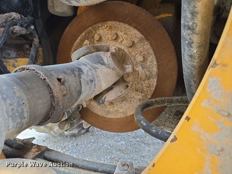 image for item EC4212 2018 Volvo L220H wheel loader