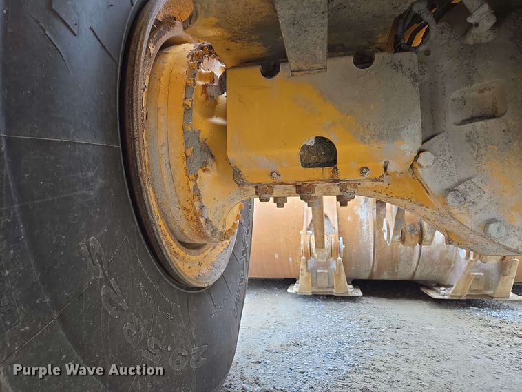 image for item EC4212 2018 Volvo L220H wheel loader