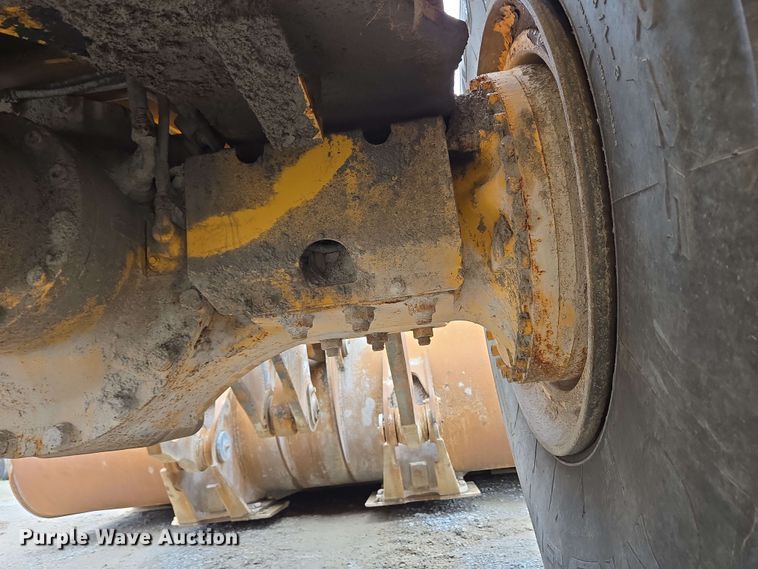 image for item EC4212 2018 Volvo L220H wheel loader