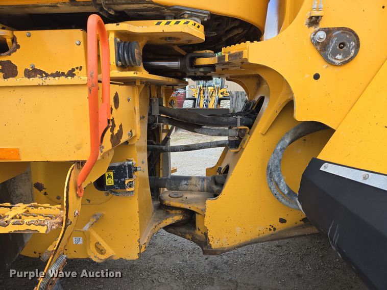 image for item EC4212 2018 Volvo L220H wheel loader