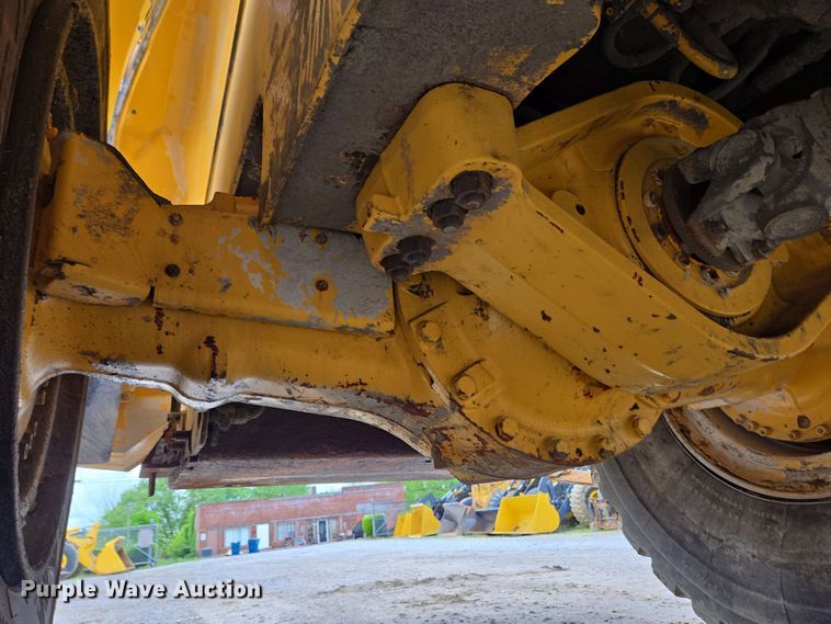 image for item EC4212 2018 Volvo L220H wheel loader