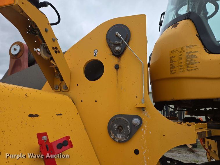 image for item EC4212 2018 Volvo L220H wheel loader