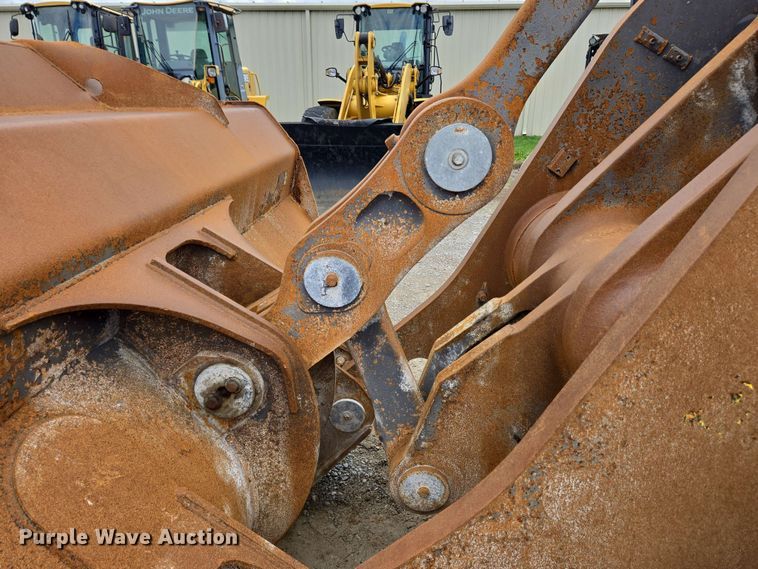 image for item EC4212 2018 Volvo L220H wheel loader