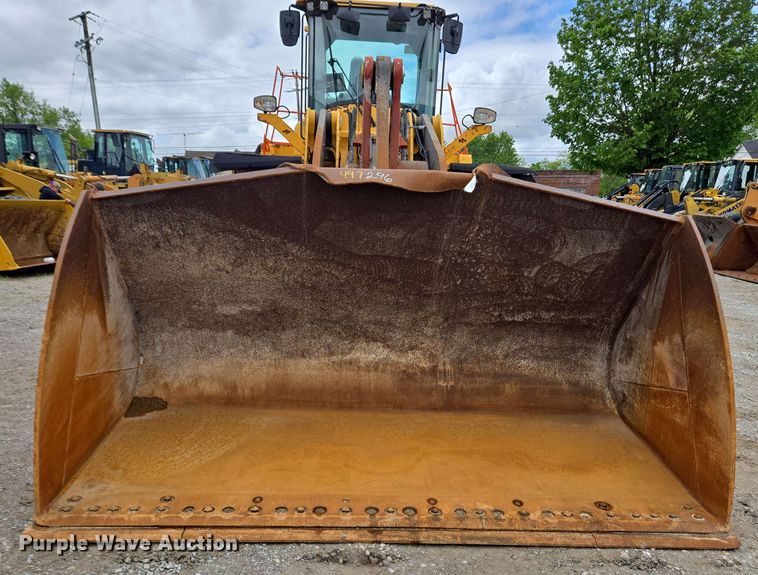 image for item EC4212 2018 Volvo L220H wheel loader