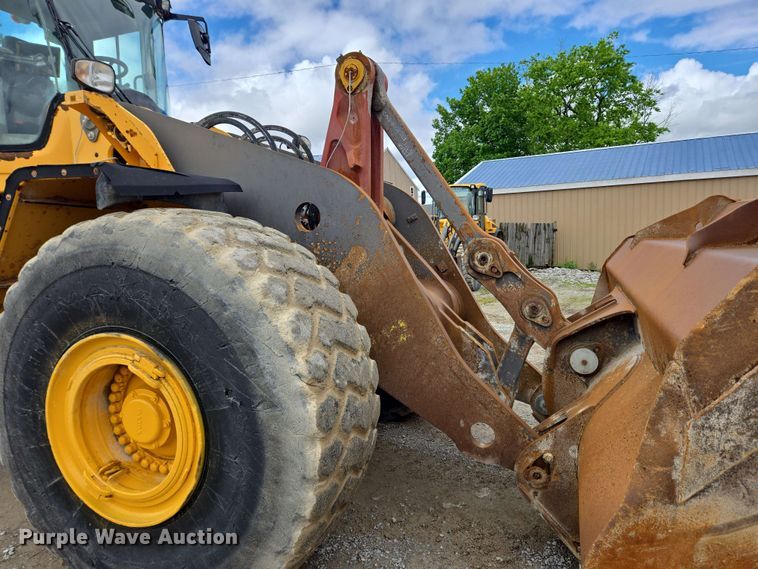 image for item EC4212 2018 Volvo L220H wheel loader