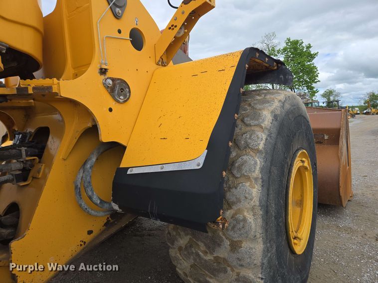 image for item EC4212 2018 Volvo L220H wheel loader