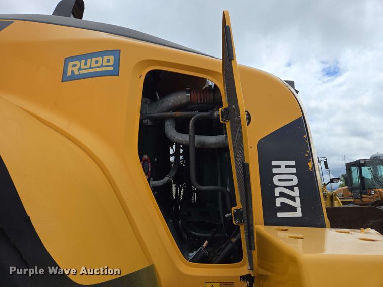 image for item EC4212 2018 Volvo L220H wheel loader