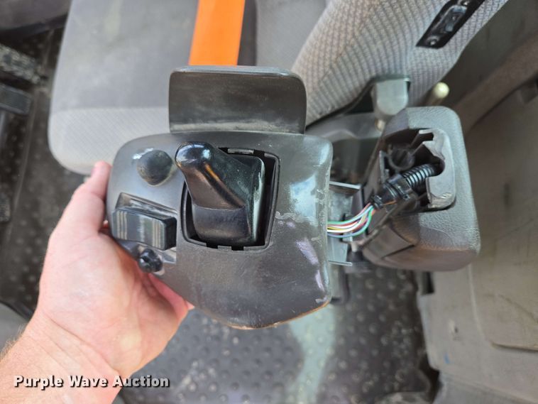 image for item EC4212 2018 Volvo L220H wheel loader