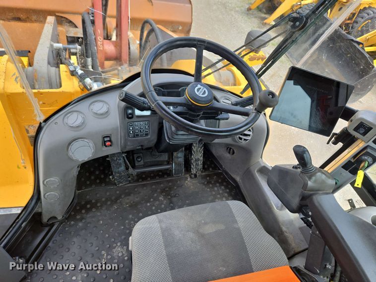 image for item EC4212 2018 Volvo L220H wheel loader