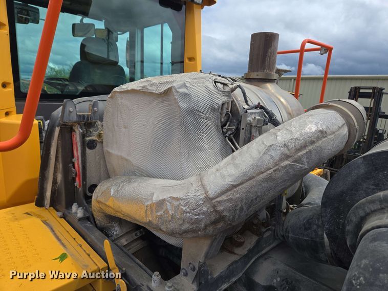 image for item EC4212 2018 Volvo L220H wheel loader