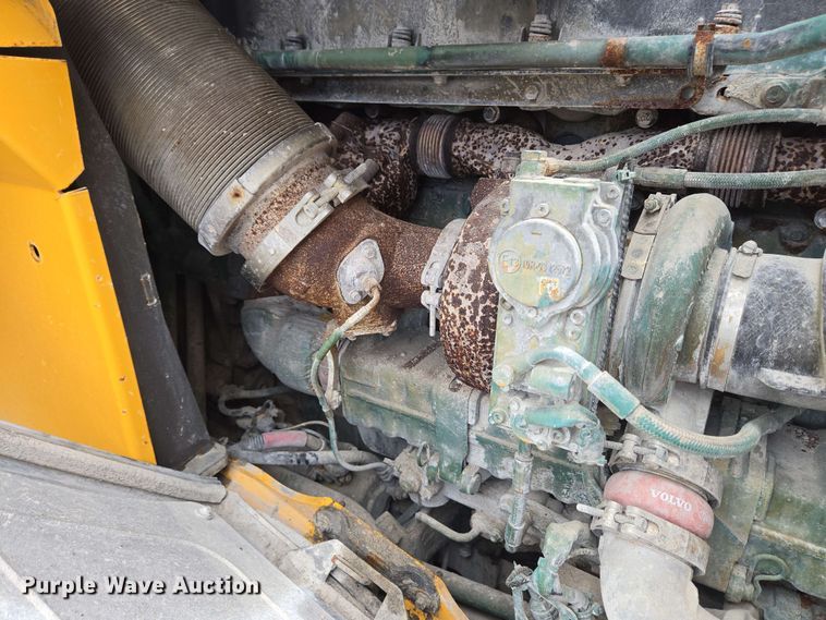 image for item EC4212 2018 Volvo L220H wheel loader