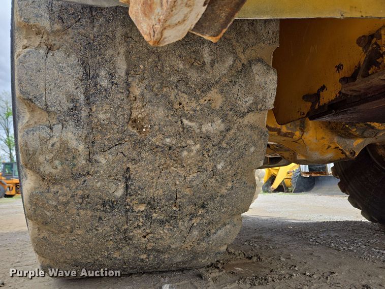 image for item EC4212 2018 Volvo L220H wheel loader