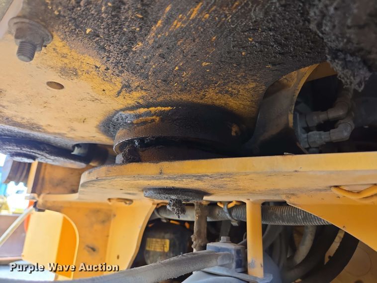 image for item EC4213 2018 Volvo L70H wheel loader