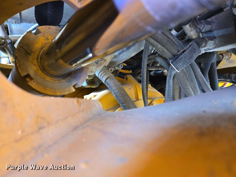 image for item EC4213 2018 Volvo L70H wheel loader