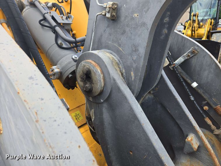 image for item EC4213 2018 Volvo L70H wheel loader