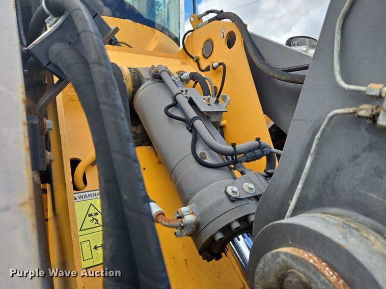 image for item EC4213 2018 Volvo L70H wheel loader