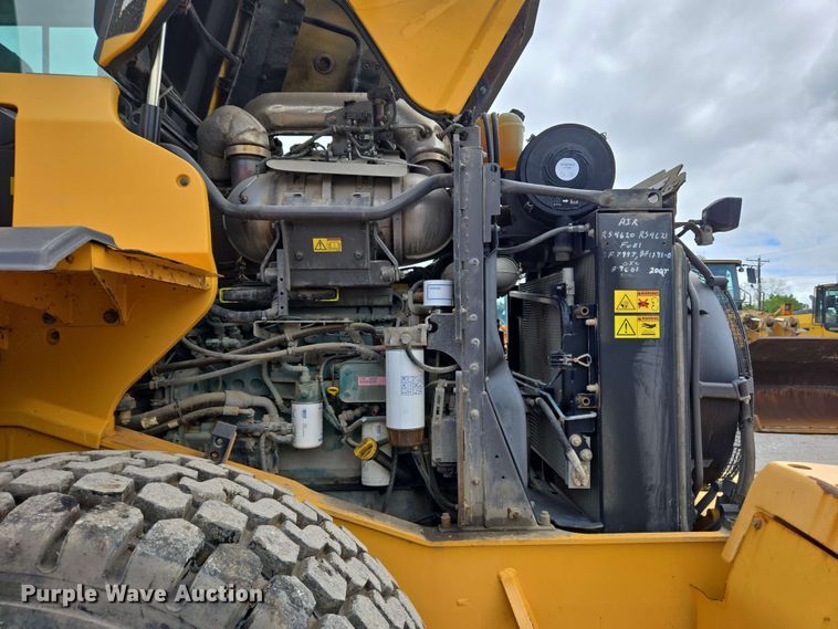 image for item EC4213 2018 Volvo L70H wheel loader