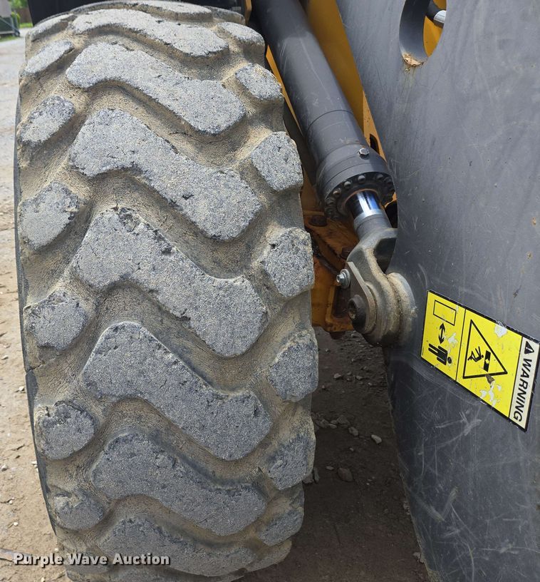 image for item EC4213 2018 Volvo L70H wheel loader