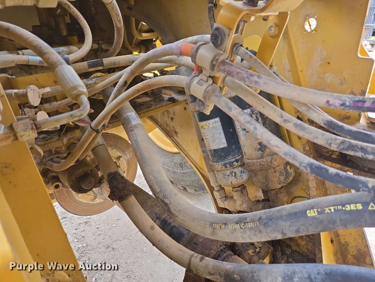 image for item EC4214 2015 Caterpillar 950M wheel loader