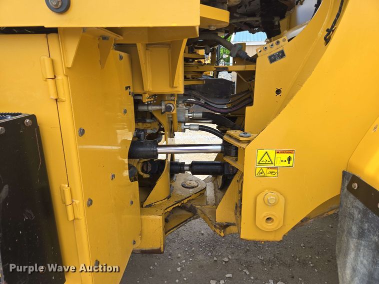 image for item EC4214 2015 Caterpillar 950M wheel loader