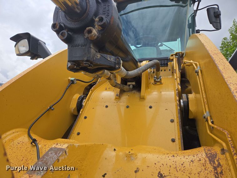 image for item EC4214 2015 Caterpillar 950M wheel loader