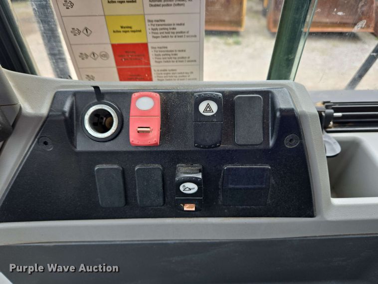 image for item EC4214 2015 Caterpillar 950M wheel loader