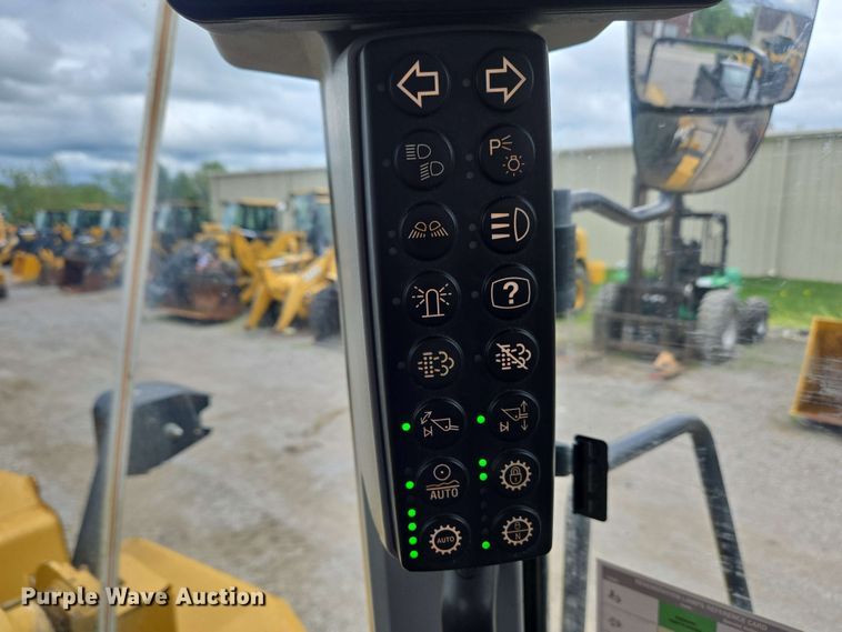 image for item EC4214 2015 Caterpillar 950M wheel loader