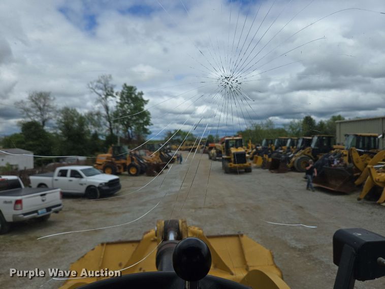 image for item EC4214 2015 Caterpillar 950M wheel loader
