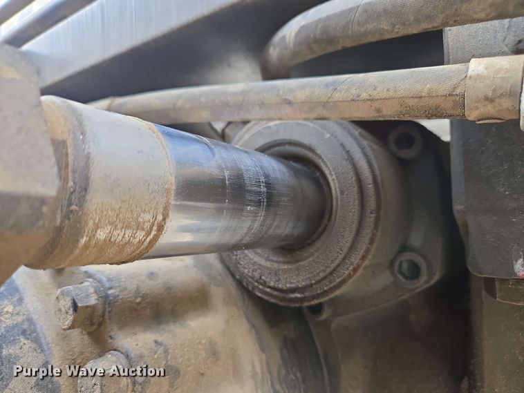 image for item EC4215 2007 Caterpillar TL1055 telehandler