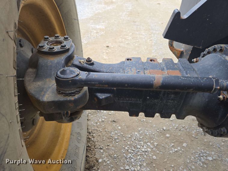 image for item EC4215 2007 Caterpillar TL1055 telehandler