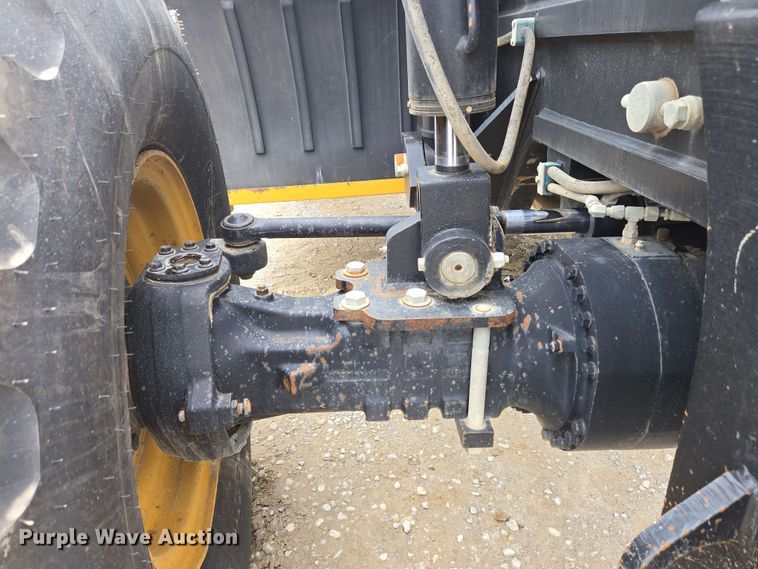 image for item EC4215 2007 Caterpillar TL1055 telehandler